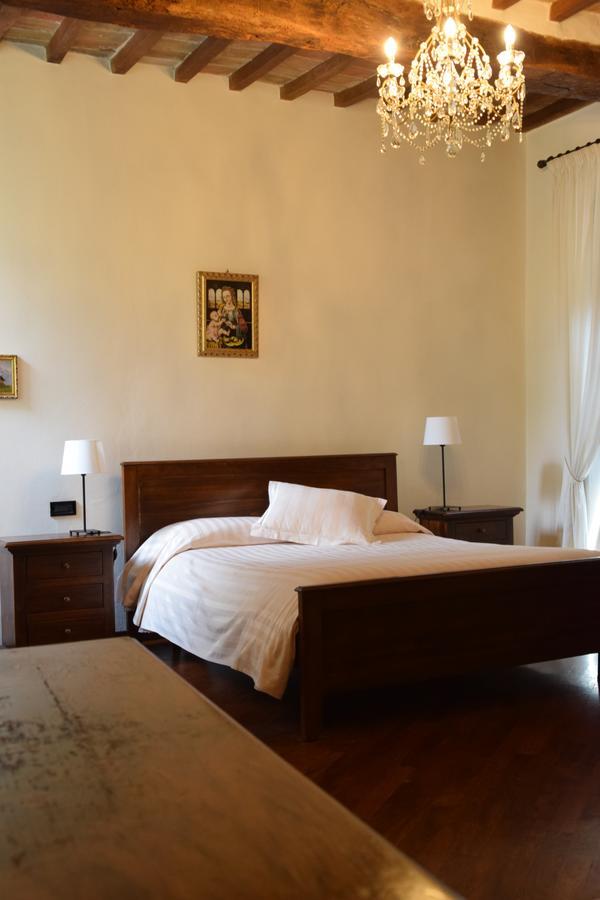 Residenza Le Logge Bed and Breakfast Gubbio Exteriör bild