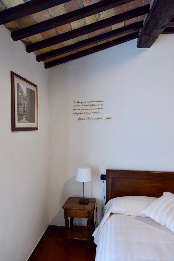 Residenza Le Logge Bed and Breakfast Gubbio Exteriör bild
